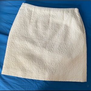 Gorgeous brocade white Emilio Pucci miniskirt